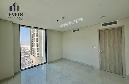 Apartment - 2 Bedrooms - 3 Bathrooms for rent in Rivan Building - Al Erkyah City - Lusail