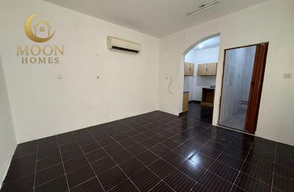 Villa - Studio - 1 Bathroom for rent in Al Maamoura - Al Maamoura - Doha Villa - Studio - 1 Bathroom for rent in Al Maamoura - Al Maamoura - Doha