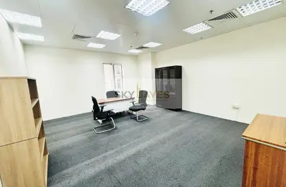 Office Space - Studio - 2 Bathrooms for rent in Al Hashmi Building - Al Muntazah Street - Al Muntazah - Doha