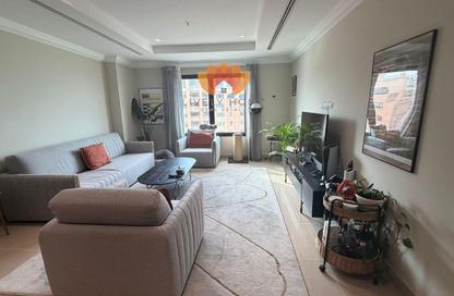 Apartment - 1 Bedroom - 2 Bathrooms for rent in West Porto Drive - Porto Arabia - The Pearl Island - Doha