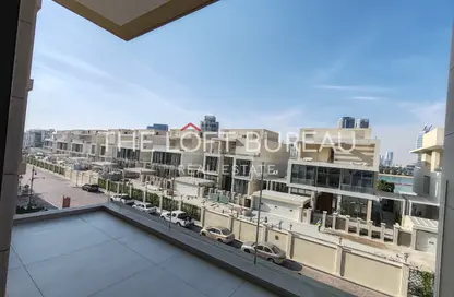 Apartment - 2 Bedrooms - 3 Bathrooms for sale in Crystal Residence - Gewan Island - The Pearl Island - Doha