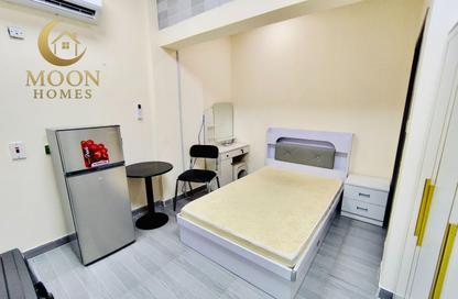 Apartment - Studio - 1 Bathroom for rent in Umm Ghuwailina 4 - Umm Ghuwailina - Doha