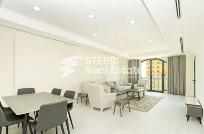 Apartment - 2 Bedrooms - 3 Bathrooms for sale in West Porto Drive - Porto Arabia - The Pearl Island - Doha