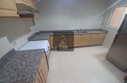 Apartment - 2 Bedrooms - 2 Bathrooms for rent in Anas Street - Fereej Bin Mahmoud North - Fereej Bin Mahmoud - Doha