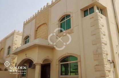 فيلا - 5 - 6 للبيع في Hazm Al Markhiya - الدوحة