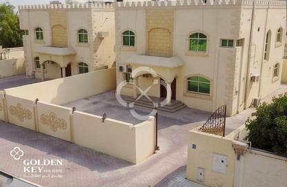 فيلا - 5 - 6 للبيع في Hazm Al Markhiya - الدوحة