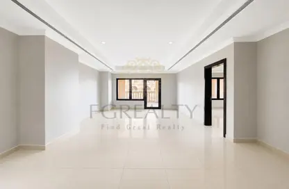 Apartment - 1 Bedroom - 2 Bathrooms for sale in West Porto Drive - Porto Arabia - The Pearl Island - Doha
