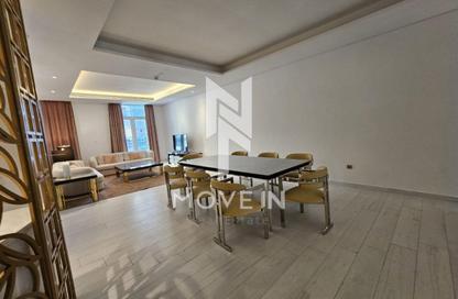 Apartment - 2 Bedrooms - 4 Bathrooms for rent in Floresta Gardens - Floresta Gardens - The Pearl Island - Doha