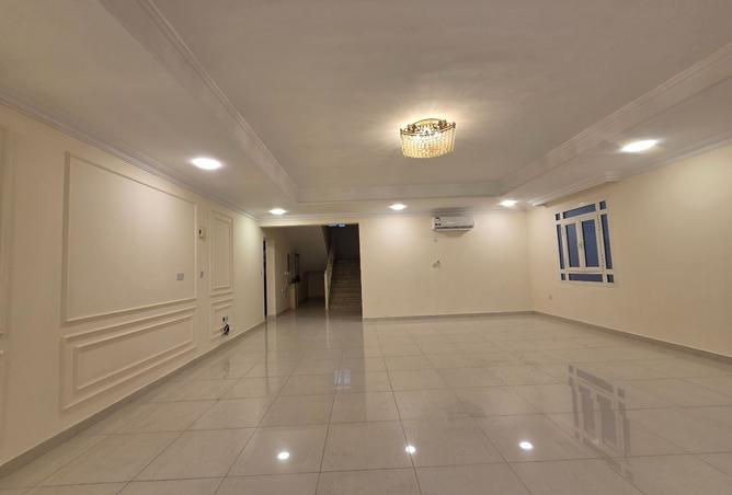 62072662 - Property Image 3