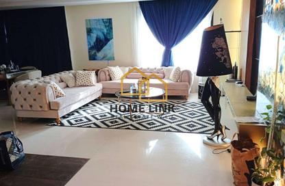 Apartment - 3 Bedrooms - 3 Bathrooms for rent in East Porto Drive - Porto Arabia - The Pearl Island - Doha