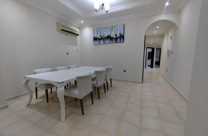 Apartment - 2 Bedrooms - 2 Bathrooms for rent in Al Nasr Street - Al Nasr - Doha