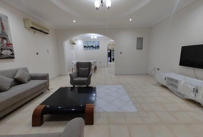 56021529 - Property Image 2