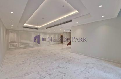 Penthouse - 4 Bedrooms - 6 Bathrooms for sale in East Porto Drive - Porto Arabia - The Pearl Island - Doha