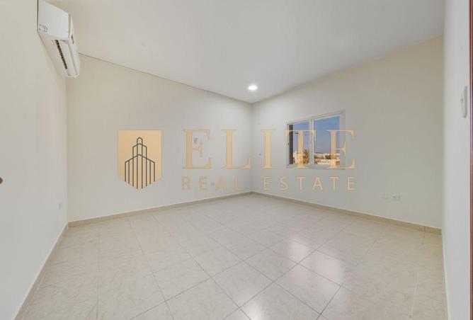 52000993 - Property Image 3