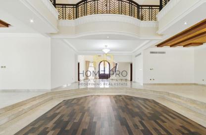 Villa - 5 Bedrooms - 6 Bathrooms for rent in East Gate - West Bay Lagoon - Doha