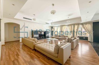 Apartment - 3 Bedrooms - 4 Bathrooms for rent in West Porto Drive - Porto Arabia - The Pearl Island - Doha Apartment - 3 Bedrooms - 4 Bathrooms for rent in West Porto Drive - Porto Arabia - The Pearl Island - Doha