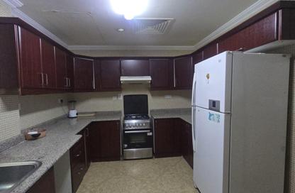 Apartment - 3 Bedrooms - 3 Bathrooms for rent in Al Zubair Bakkar Street - Al Sadd - Doha