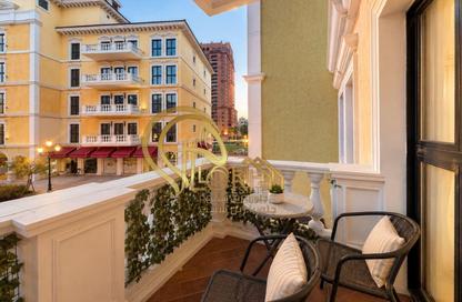 Apartment - 1 Bedroom - 2 Bathrooms for rent in Carnaval - Qanat Quartier - The Pearl Island - Doha