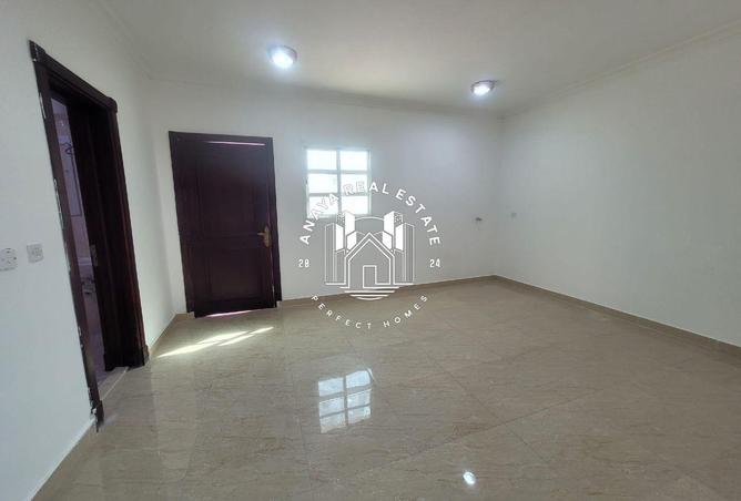 1027436 - Property Image 2