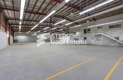 Warehouse - Studio - 7+ for rent in Industrial Area 4 - Industrial Area - Industrial Area - Doha