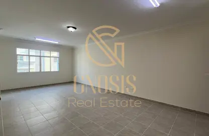Apartment - 3 Bedrooms - 3 Bathrooms for rent in Al Jazeera Street - Fereej Bin Mahmoud North - Fereej Bin Mahmoud - Doha