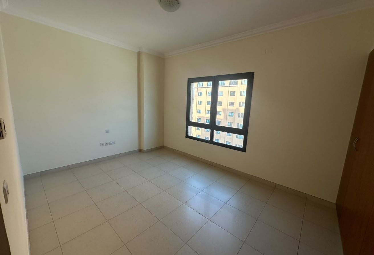 2BHK Semi-Furnished Apartment with Sea View | High thumbnail 13
