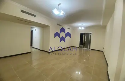 Apartment - 3 Bedrooms - 3 Bathrooms for rent in Al Nasr Street - Al Nasr - Doha