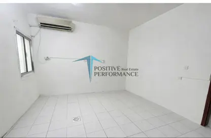 Apartment - 1 Bedroom - 1 Bathroom for rent in Madinat Khalifa South - Madinat Khalifa - Doha Apartment - 1 Bedroom - 1 Bathroom for rent in Madinat Khalifa South - Madinat Khalifa - Doha