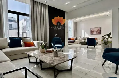 فيلا - 5 غرف نوم - 8 حمامات للايجار في الثمامة - الثمامة - الدوحة