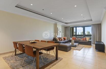 Apartment - 2 - 3 for rent in Tower 31 - Porto Arabia - The Pearl Island - Doha