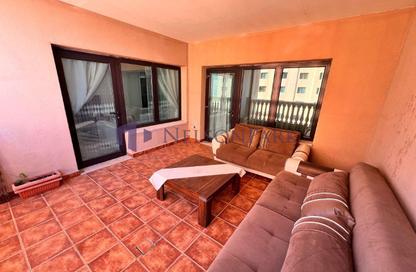 Apartment - 1 Bedroom - 2 Bathrooms for rent in Tower 14 - Porto Arabia - The Pearl Island - Doha Apartment - 1 Bedroom - 2 Bathrooms for rent in Tower 14 - Porto Arabia - The Pearl Island - Doha