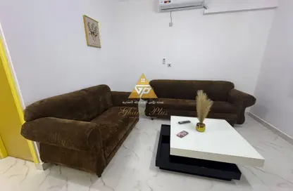 فيلا - غرفة نوم - 1 حمام للايجار في سلاطة الجديدة - سلاطة - الدوحة