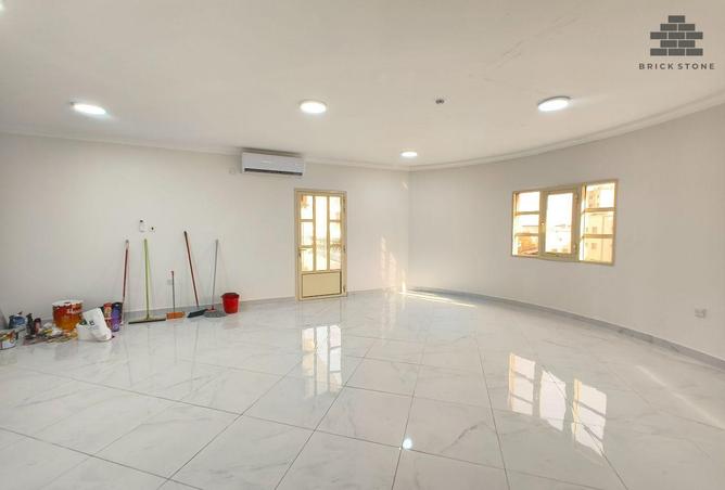 57253038 - Property Image 2