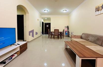 Apartment - 2 Bedrooms - 2 Bathrooms for rent in Musheireb Apartments - Musheireb - Doha