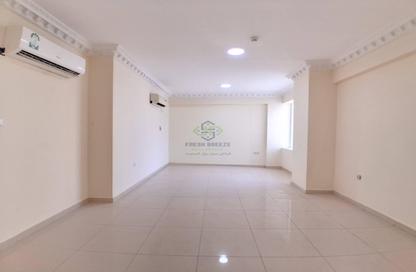 Apartment - 3 Bedrooms - 3 Bathrooms for rent in Muntazah 7 - Al Muntazah - Doha