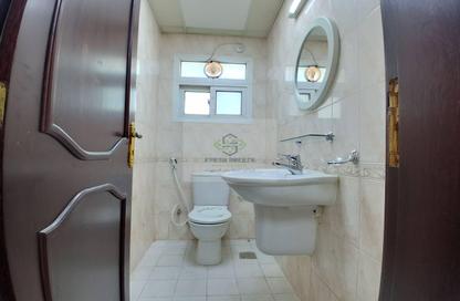 Apartment - 3 Bedrooms - 3 Bathrooms for rent in Muntazah 7 - Al Muntazah - Doha