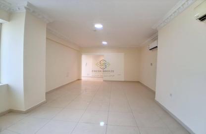Apartment - 3 Bedrooms - 3 Bathrooms for rent in Muntazah 7 - Al Muntazah - Doha