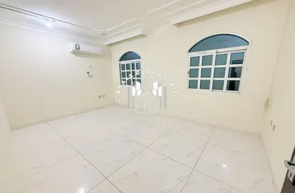 فيلا - غرفة نوم - 1 حمام للايجار في فلل عين خالد - عين خالد - الدوحة