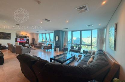 Apartment - 3 Bedrooms - 3 Bathrooms for sale in Zig Zag Tower A - Zig Zag Towers - West Bay - Doha