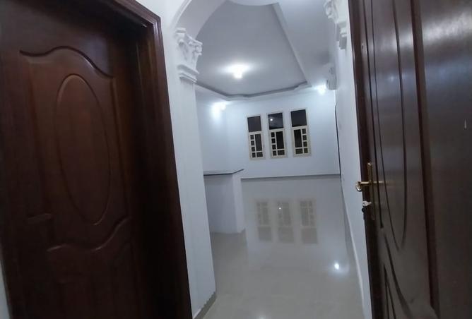 1002707 - Property Image 3