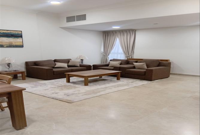 1011256 - Property Image 3