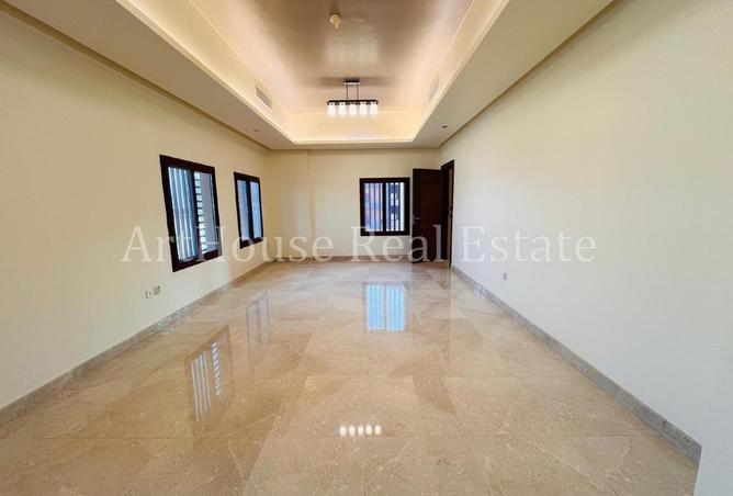 1020069 - Property Image 2