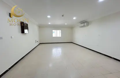 Apartment - 3 Bedrooms - 3 Bathrooms for rent in Al Muntazah Street - Al Muntazah - Doha