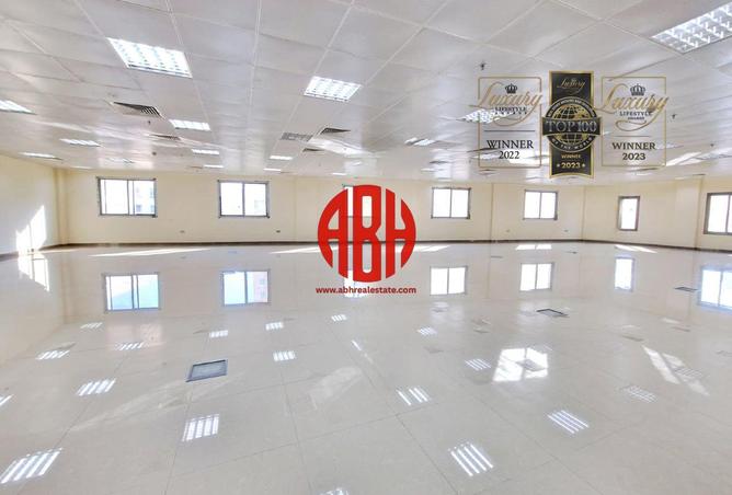 57832381 - Property Image 3