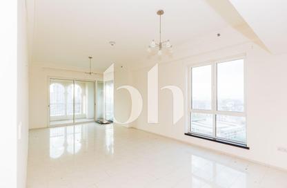 Apartment - 1 Bedroom - 2 Bathrooms for rent in Viva West - Viva Bahriyah - The Pearl Island - Doha