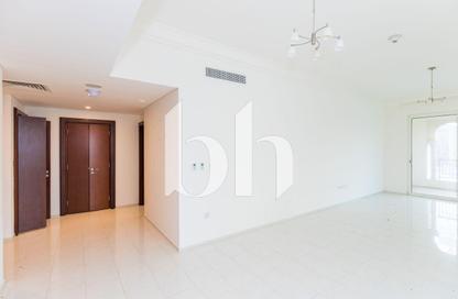 Apartment - 1 Bedroom - 2 Bathrooms for rent in Viva West - Viva Bahriyah - The Pearl Island - Doha
