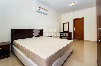 Apartment - 3 Bedrooms - 3 Bathrooms for rent in Al Sadd Road - Al Sadd - Doha