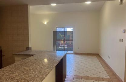 Apartment - 2 Bedrooms - 3 Bathrooms for rent in Barwa City - Mesaimeer - Doha