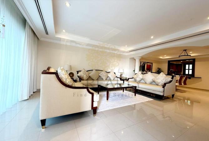 998962 - Property Image 2