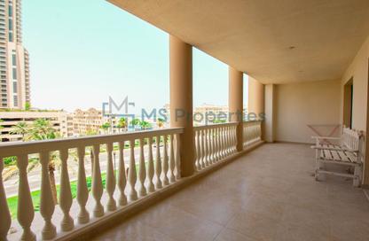 Apartment - 1 Bedroom - 2 Bathrooms for sale in West Porto Drive - Porto Arabia - The Pearl Island - Doha